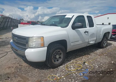 2010 Chevrolet Silverado 1500 Ls from USA, damaged, VIN 1GCSKREA6AZ230177